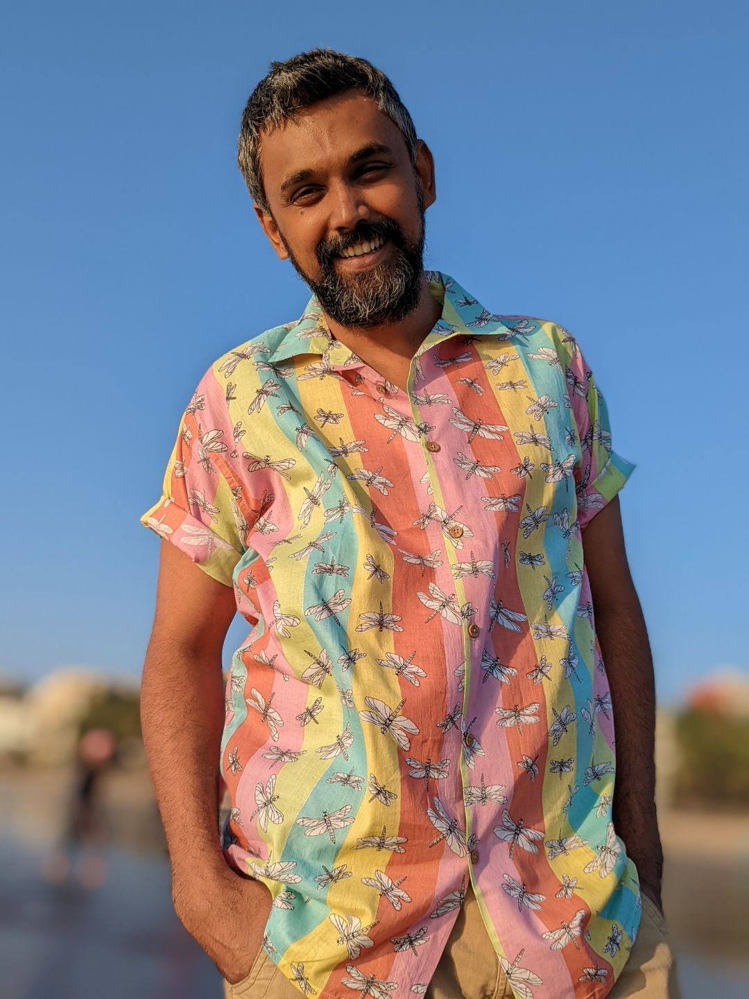 Dragonfly print men’s cotton shirt – breathable insect motif shirt