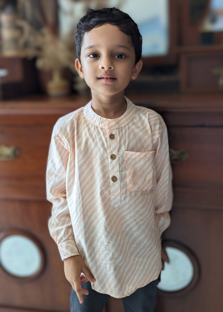 Malmal Kurta-Shirt for Boys, Men | Leheriya Peach
