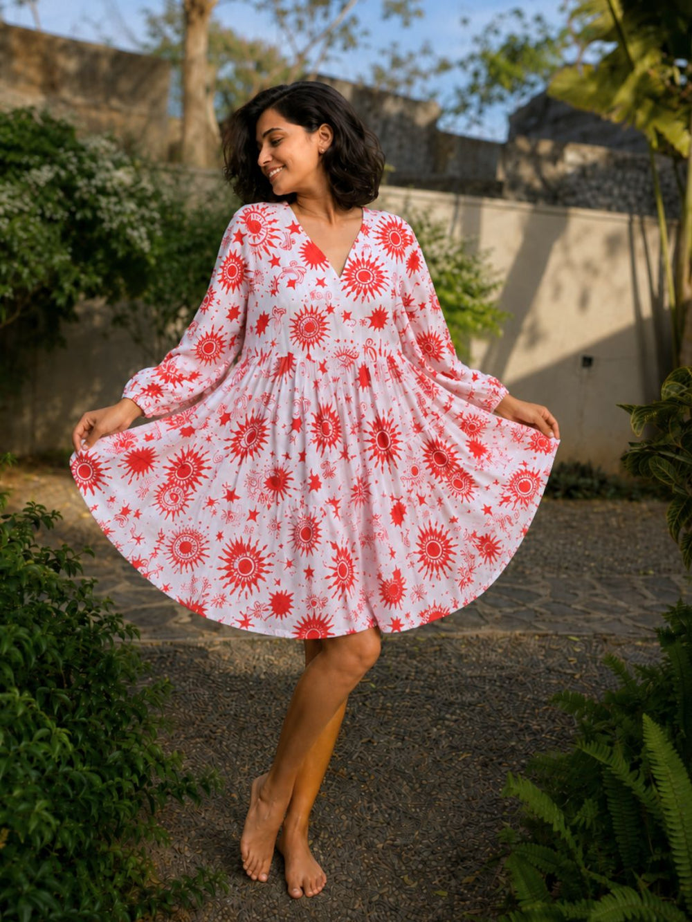 Women’s red and white cotton summer dress with breezy fit and dramatic balloon sleeves