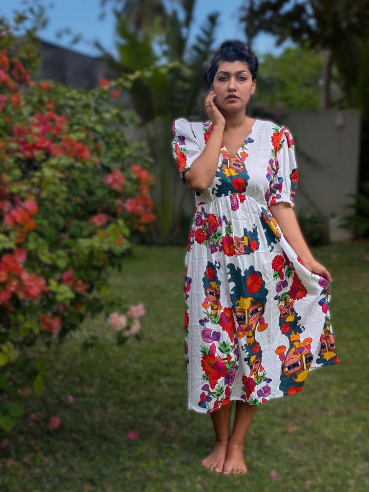 Breathable Cotton Summer Dress for Women with V-Neck and Puff Sleeves
