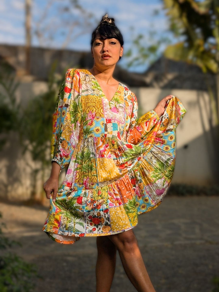 Lightweight cotton holiday dress for women with balloon sleeves and breezy movement