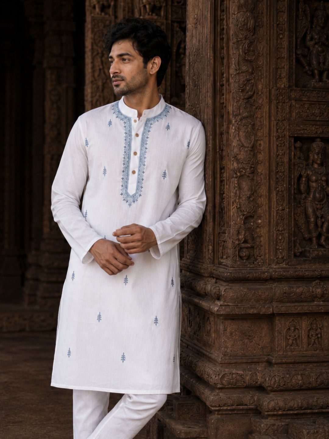 White &amp; Blue Embroidered Malmal Men&