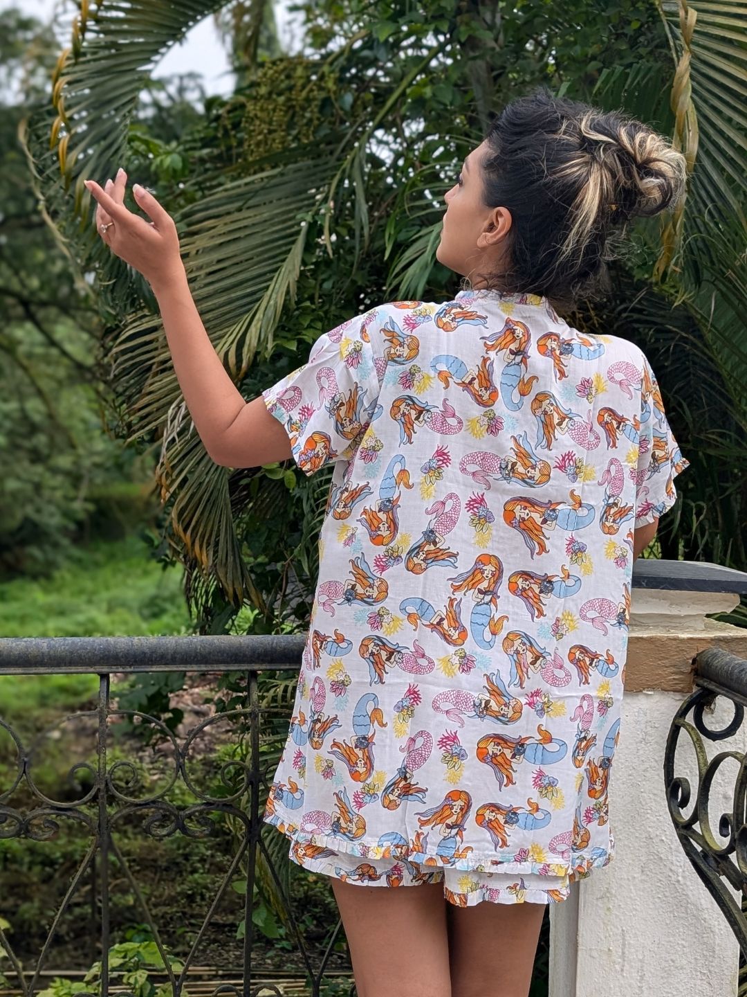 Women's 'No Bra' Night Suit Shorts Set | Mermaid White