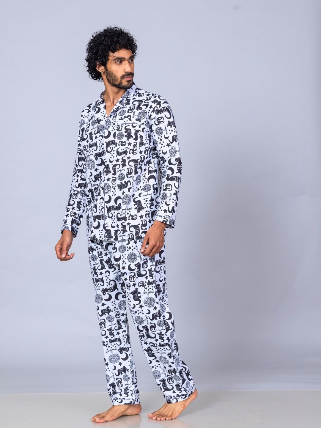 Dinosaur Dancing print men’s cotton night suit – fun cotton sleepwear