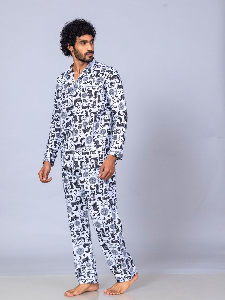 Dinosaur Dancing print men’s cotton night suit – fun cotton sleepwear