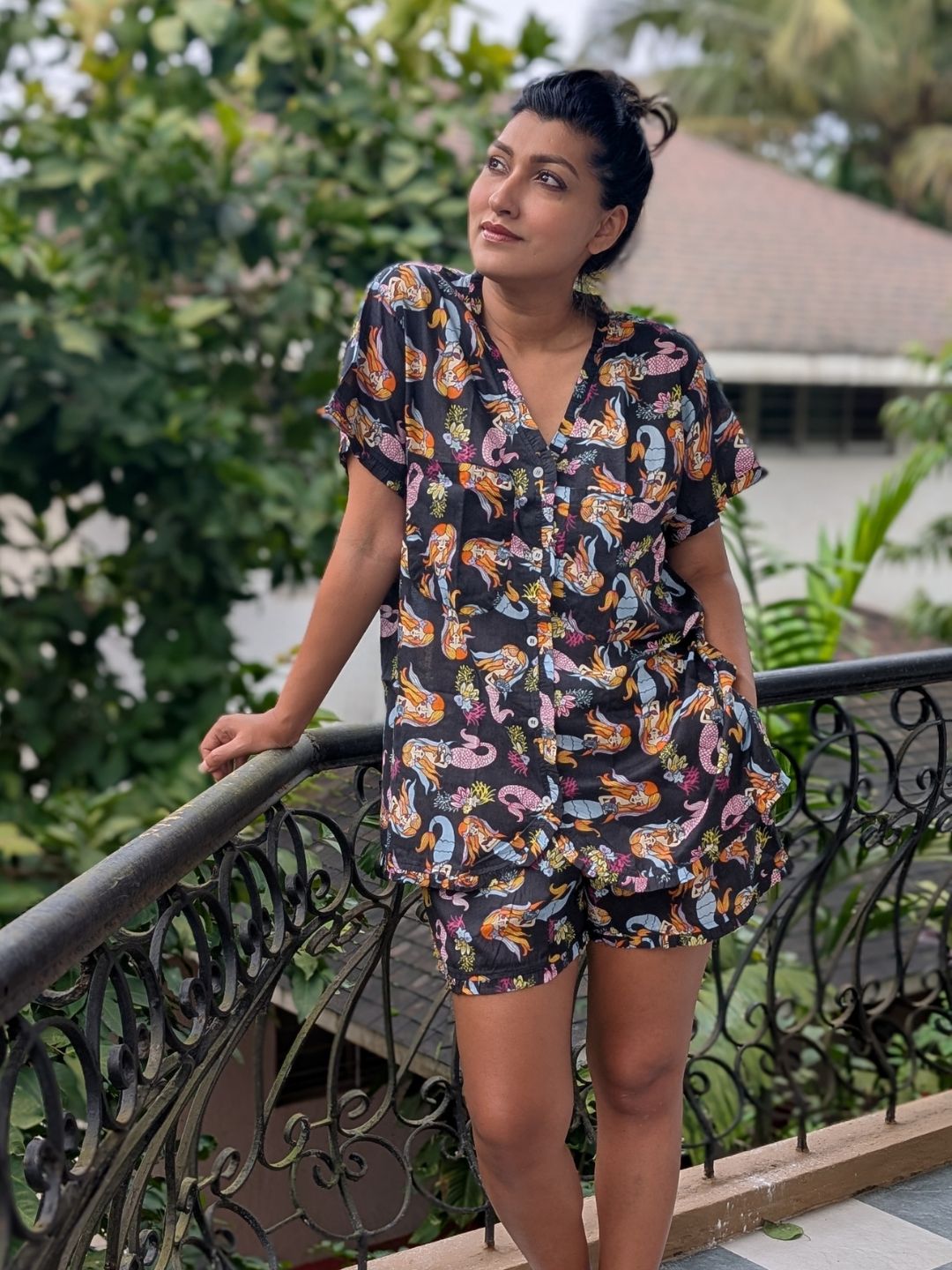 Women's 'No Bra' Night Suit Shorts Set | Mermaid Black