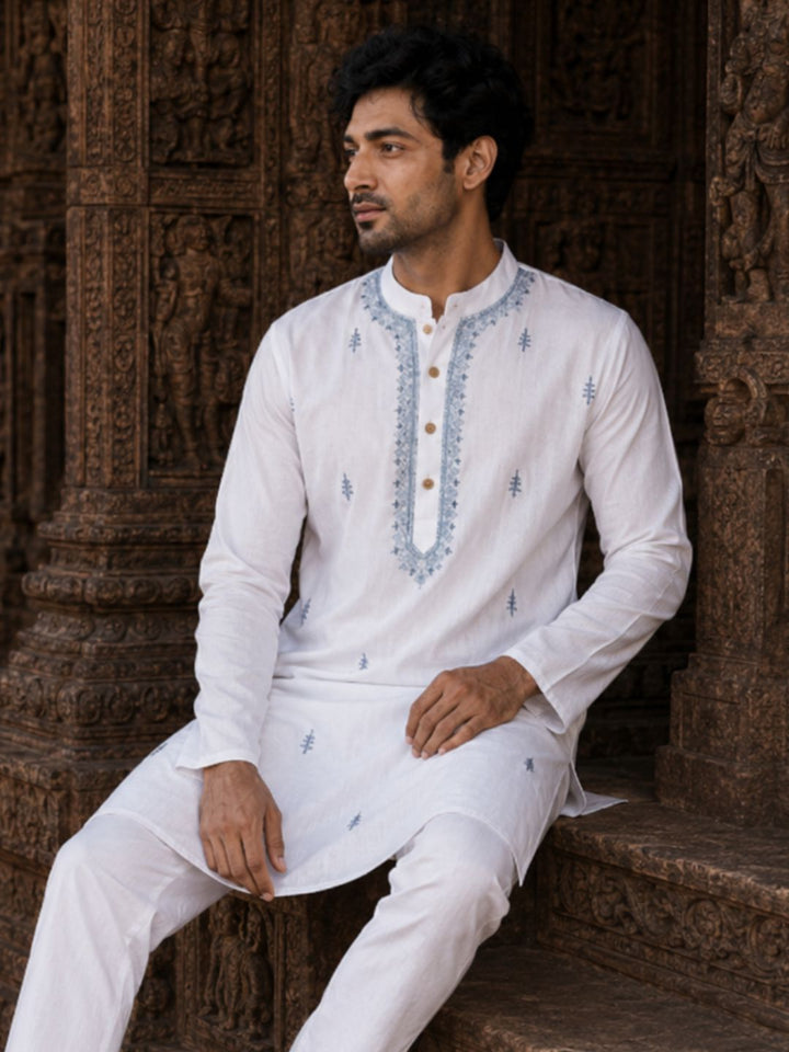 White &amp; Blue Embroidered Malmal Men&