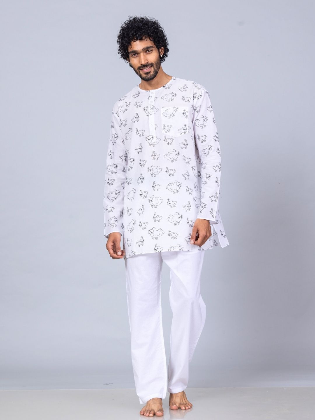 Counting Sheep print men’s cotton night suit – soft cotton sleepwear