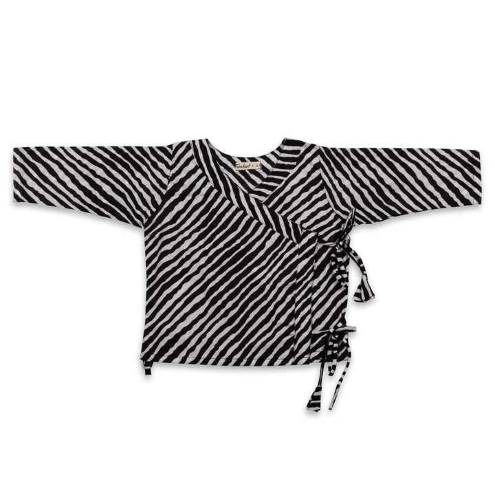 Leheriya black cotton muslin baby angrakha jhabla for newborns – Tura Turi