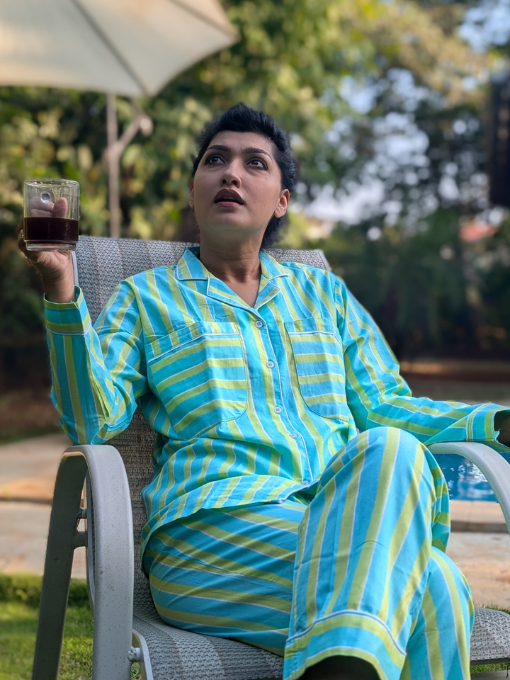 Green and blue striped cotton no bra sleepwear for women, airy summer nightsuit with coverage