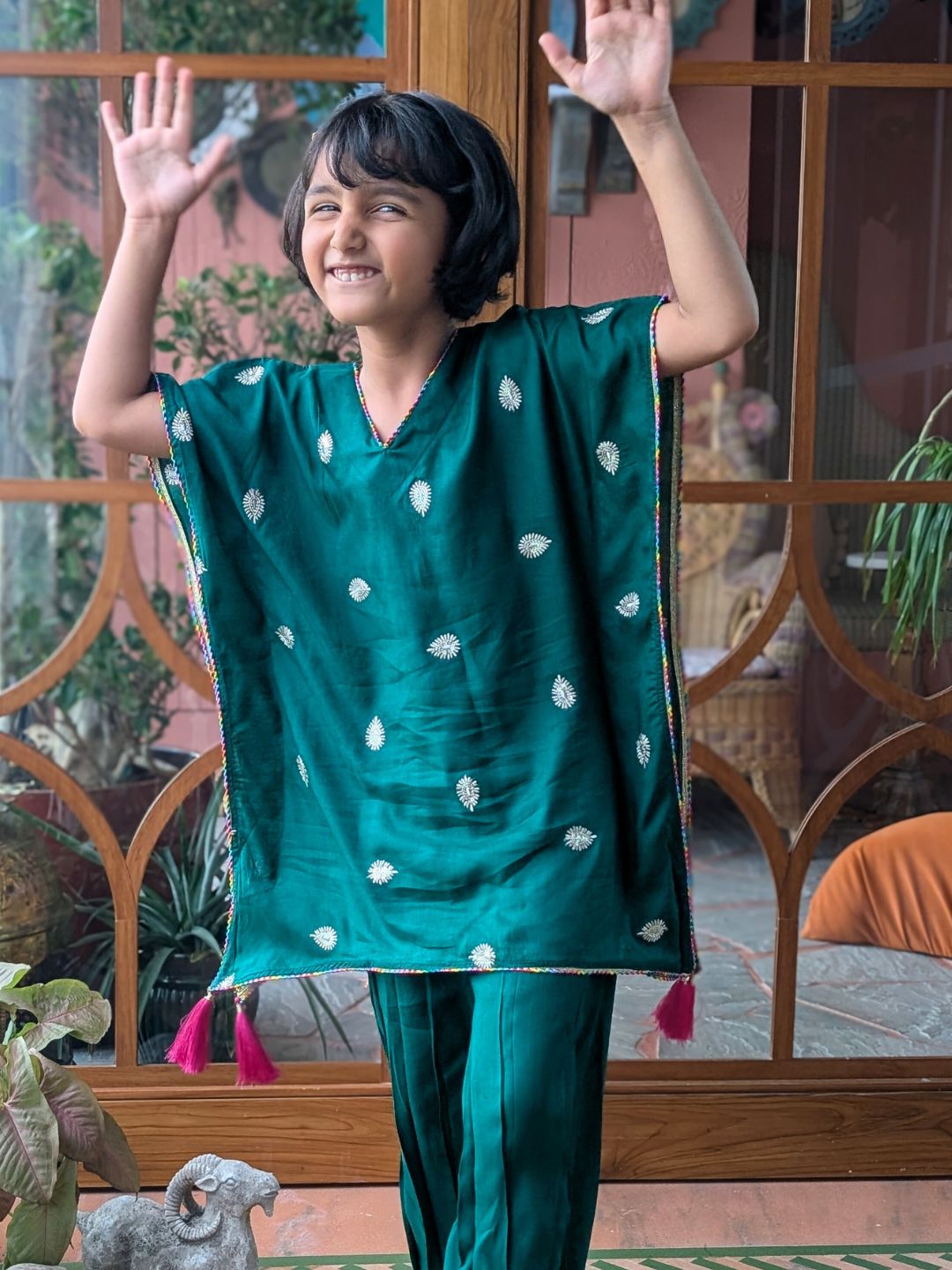 Embroidered Viscose Silk Kaftan Set, Emerald Green