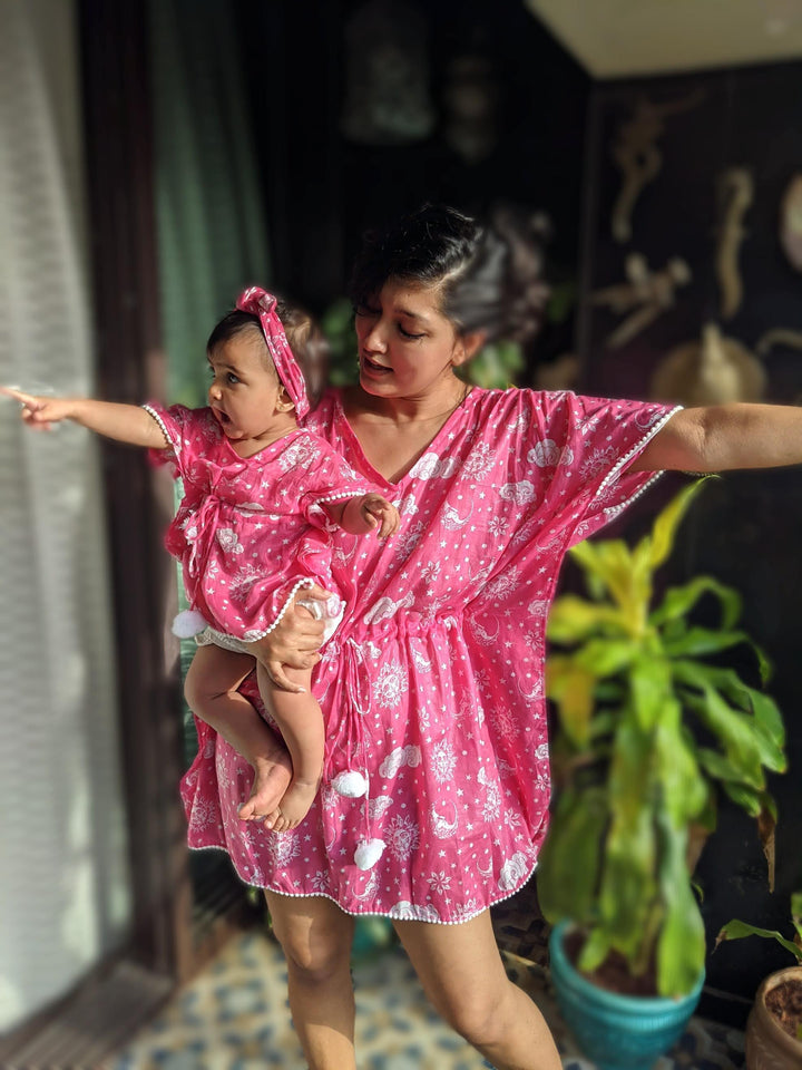 Nayantaara Pink cotton beach kaftan – breathable summer fashion