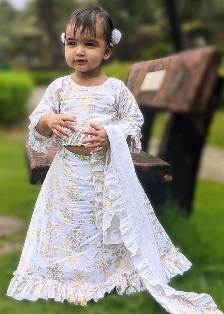 Cotton Malmal Lehenga Set | Sonchiriya | White &amp; Gold