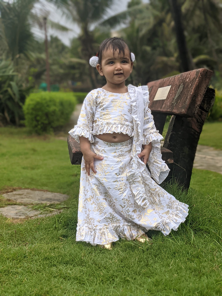 Cotton Malmal Lehenga Set | Sonchiriya | White &amp; Gold